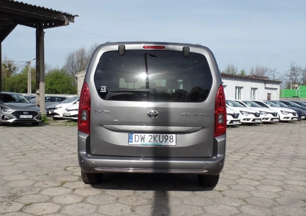 Toyota Proace City Verso cena 86900 przebieg: 193913, rok produkcji 2020 z Sompolno małe 301